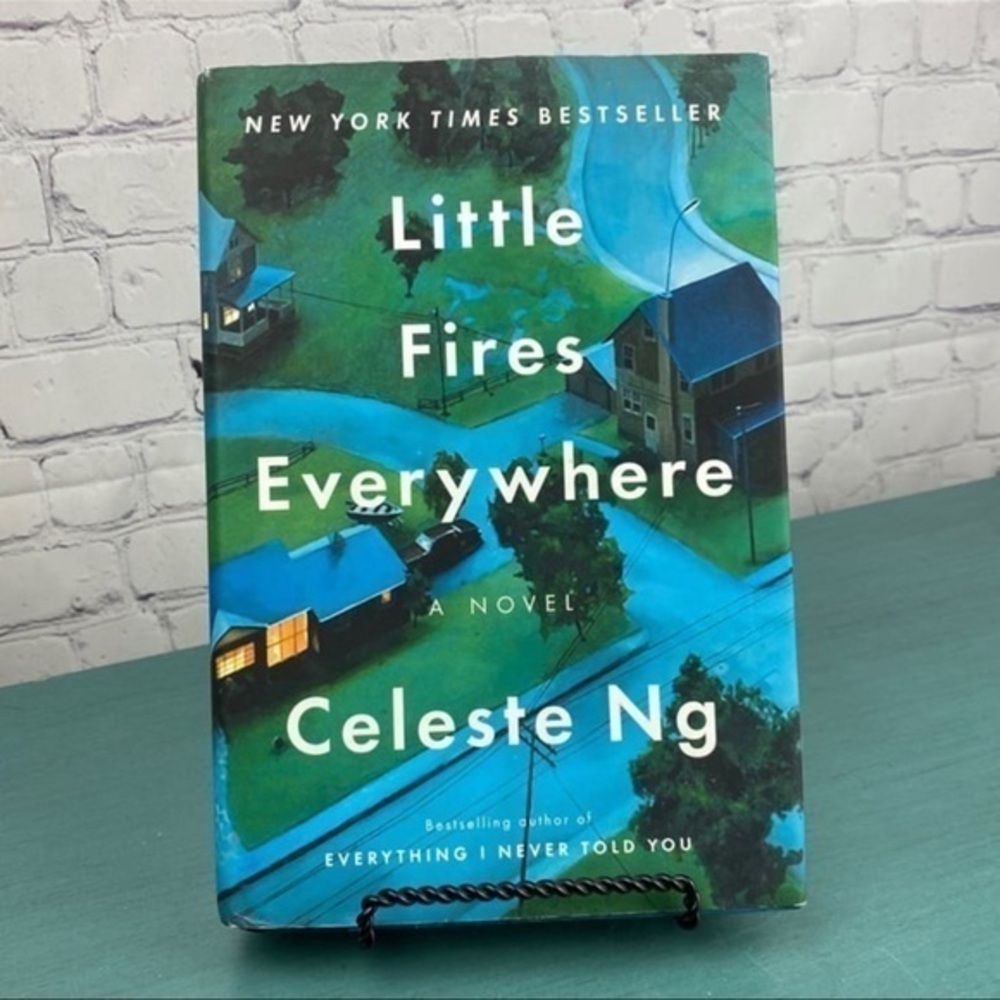 Little fires everywhere Celeste ng Hardcover book‎